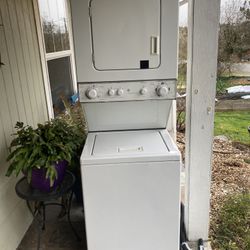 Stack Washer Dryer $250
