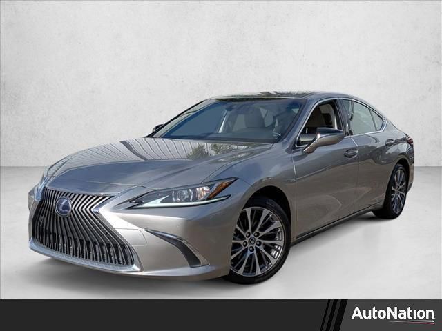 2019 Lexus ES 300h
