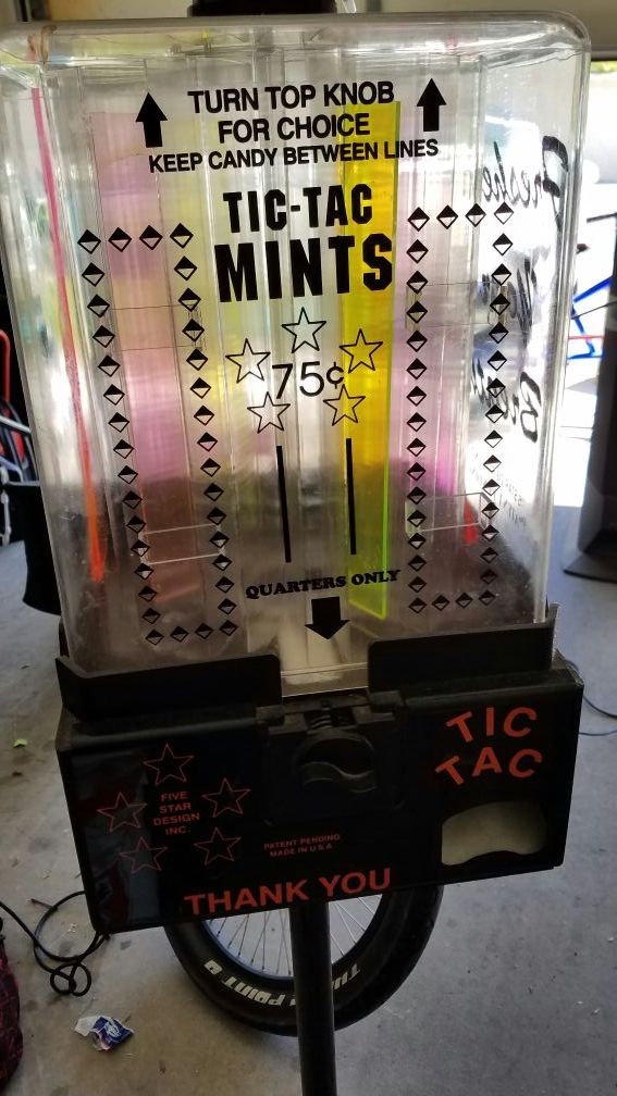 Vintage Tic-tac vending machine $20