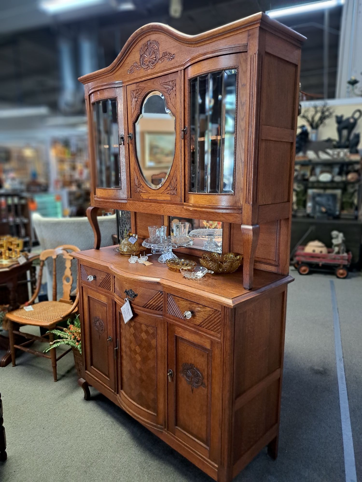 Beautiful French Sideboard Hutch