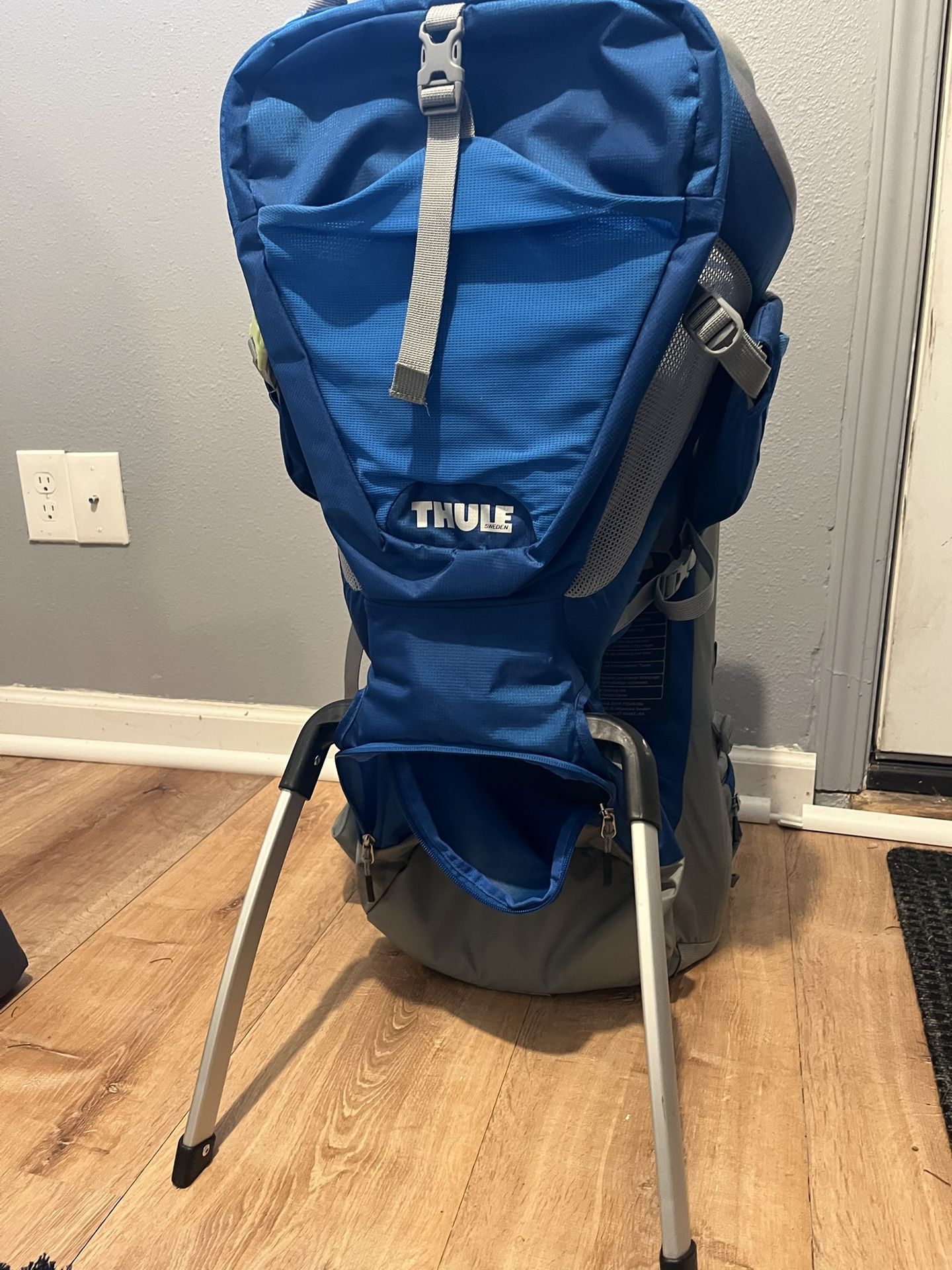 Thule Sapling Child Baby Carrier Hiking Backpack