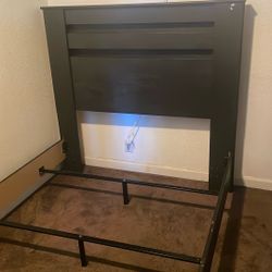 🌸🌸🌸Full Size Bed Frame 🌸🌸🌸