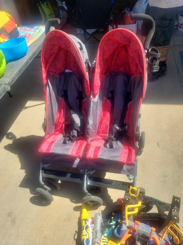 Double Stroller 