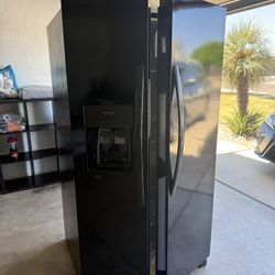 Refrigerator Y Estufa