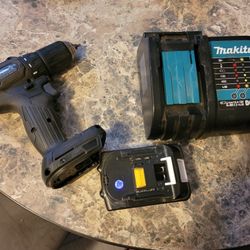 MAKITA DRILL 18V 