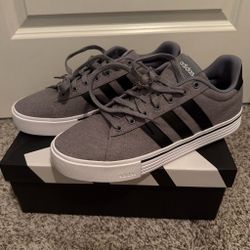 Men’s Adidas- brand new- size 11