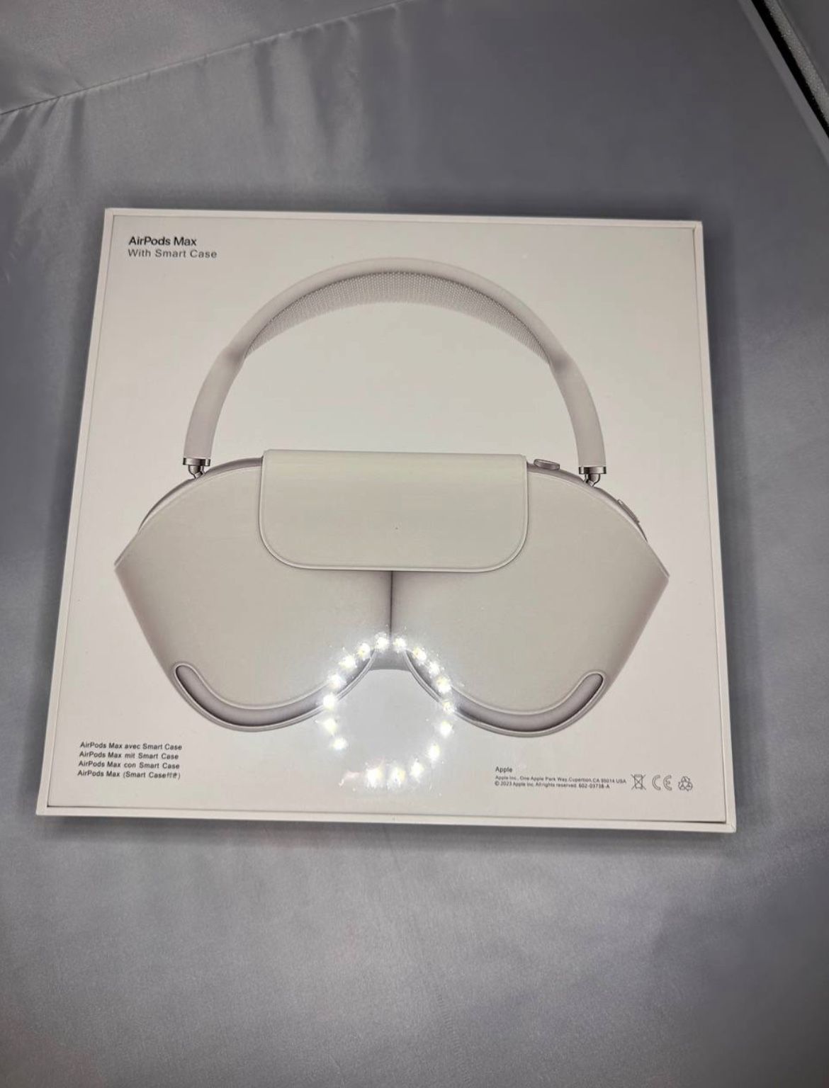 White AirPod Maxes Unopened. Perfect.