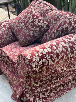 Down filled ultra comfy chair