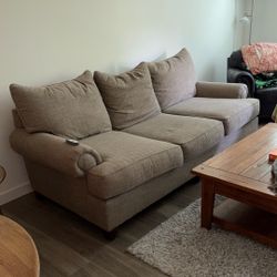 Large couch, Beige / Tan 