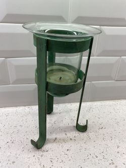 Candle holder