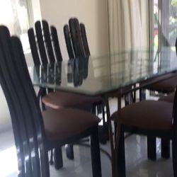 Dining Room Table 