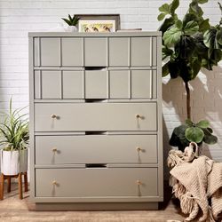 Modern Style Tallboy Dresser 5 Drawer