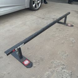Skate Rail