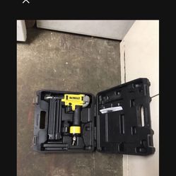 Dewalt Finish Nail Gun 15 Gal 