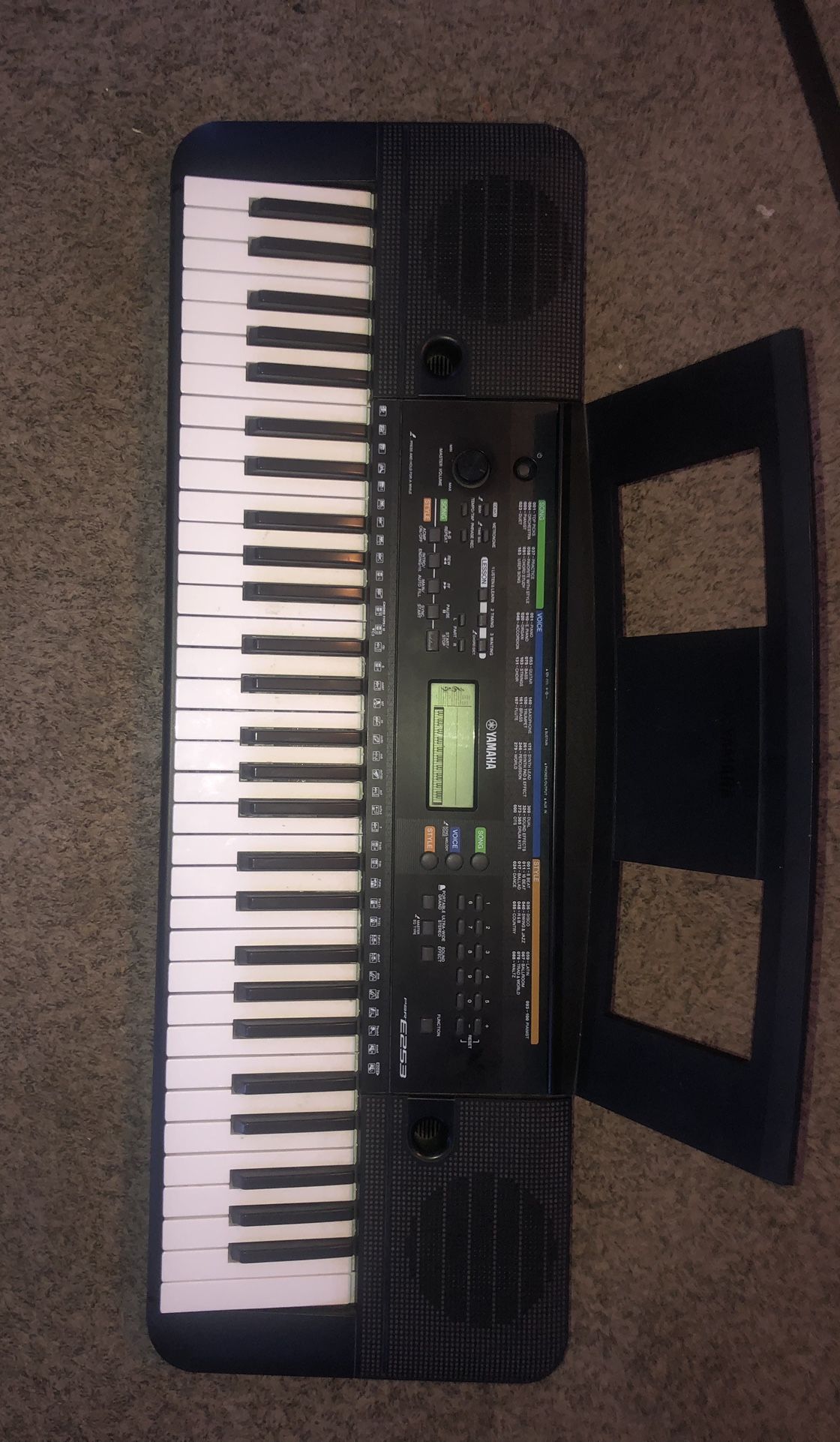Yamaha PSR -E253