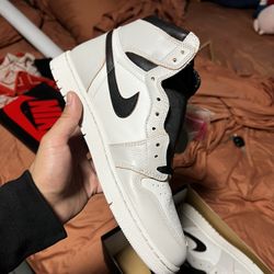 Air Jordan 1 Defiant NYC To Paris 