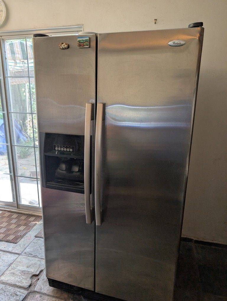 Whirlpool Refrigerator