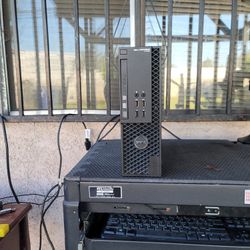 Dell PC: Intel Core i7, 1000GB, Windows11 V-24H2, 16GB RAM, MS-office.