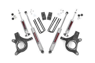 Rough Country 3 Inch Lift Kit Chevy Silverado & GMC Sierra 1500 2WD (1999-2006 & Classic)