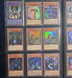 Holographic YuGiOh cards (SEE DESCRIPTION)