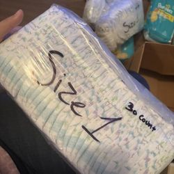 Size 1 Pampers 
