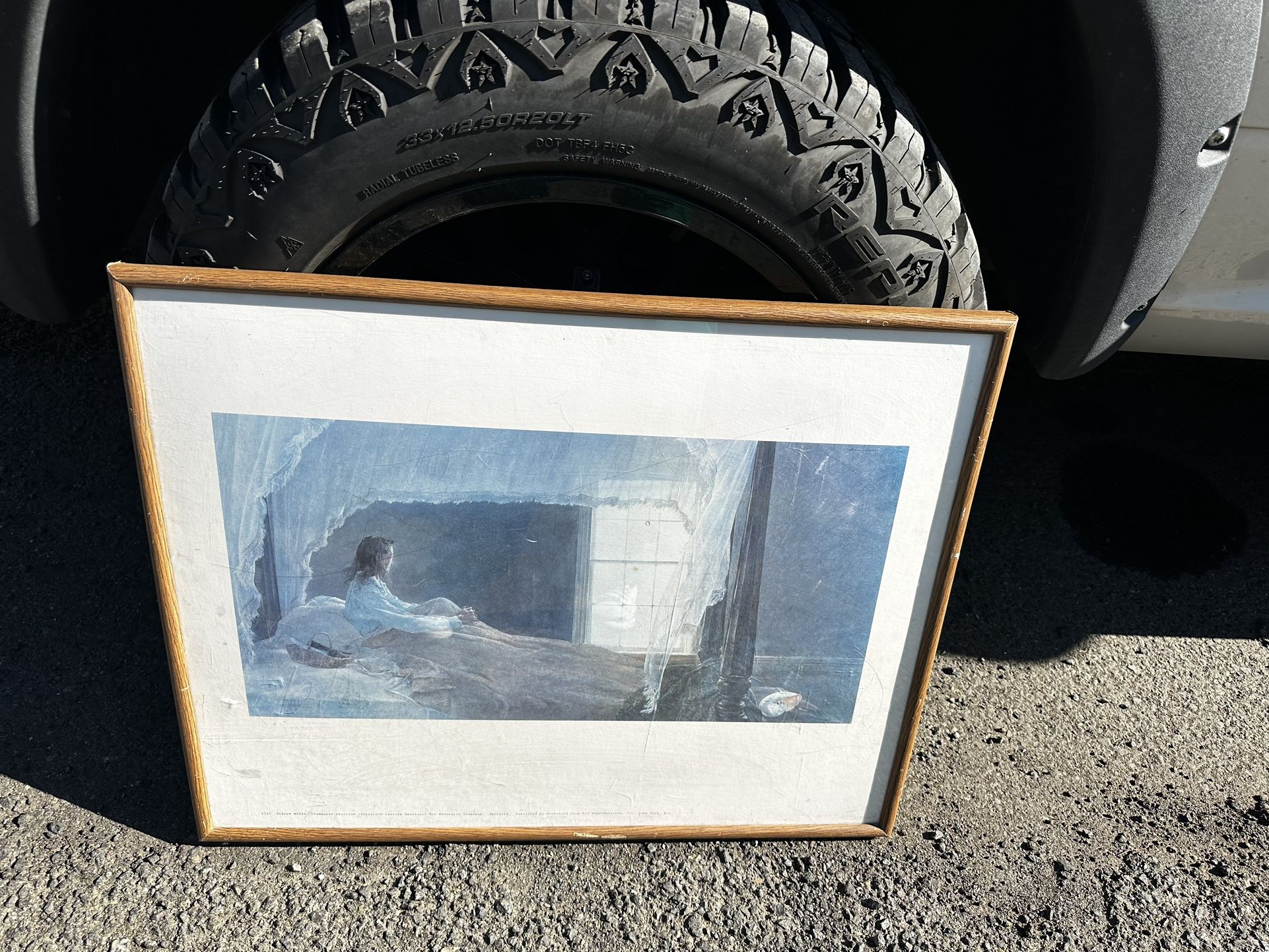 Vintage Artwork Decor