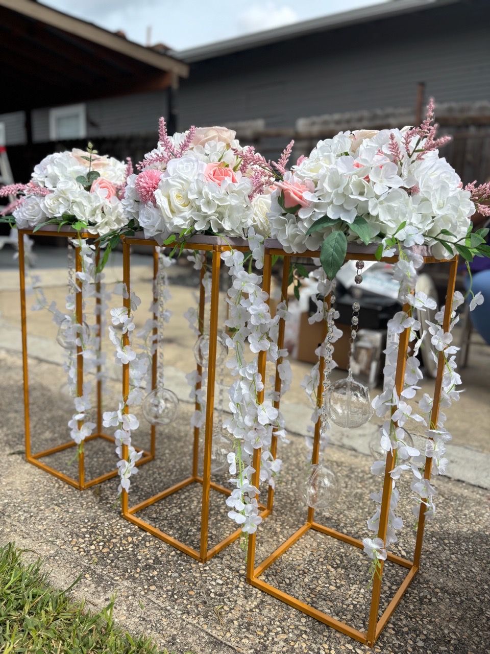 Normal Panel Stand Gold Metal Wedding Centerpiece Stands with Floral Arrangements for Sale ...