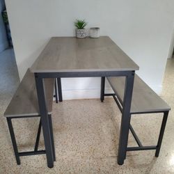 Dinning Table With Benches