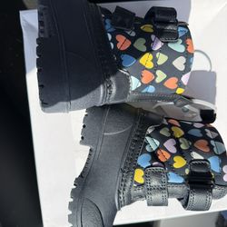 Carter’s Baby Girl Cute Boots Size 4