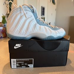 Nike kids basketball shoes