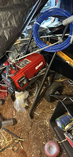 Titan Impact 1040 Airless Paint Sprayer