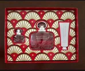 Estée Lauder Beautiful Magnolia Gift Set