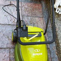 Sunjoe Electric Lawnmower 