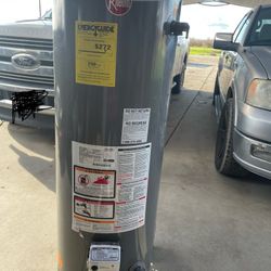 Natural Gas Water Heater