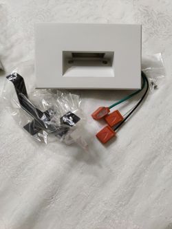 2 LED Wall lights Perfect For Walkway Located In Palm Beach Gardens 