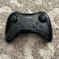 Nintendo Wii U Pro Controller