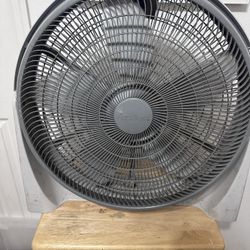 20-inch Floor Fan