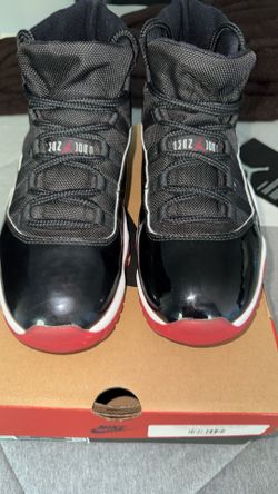 Jordan 11 Retro Playoffs Bred OG BOX AND RECEIPT (SIZE 10)