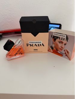 Prada Paradoxe Intense Perfume