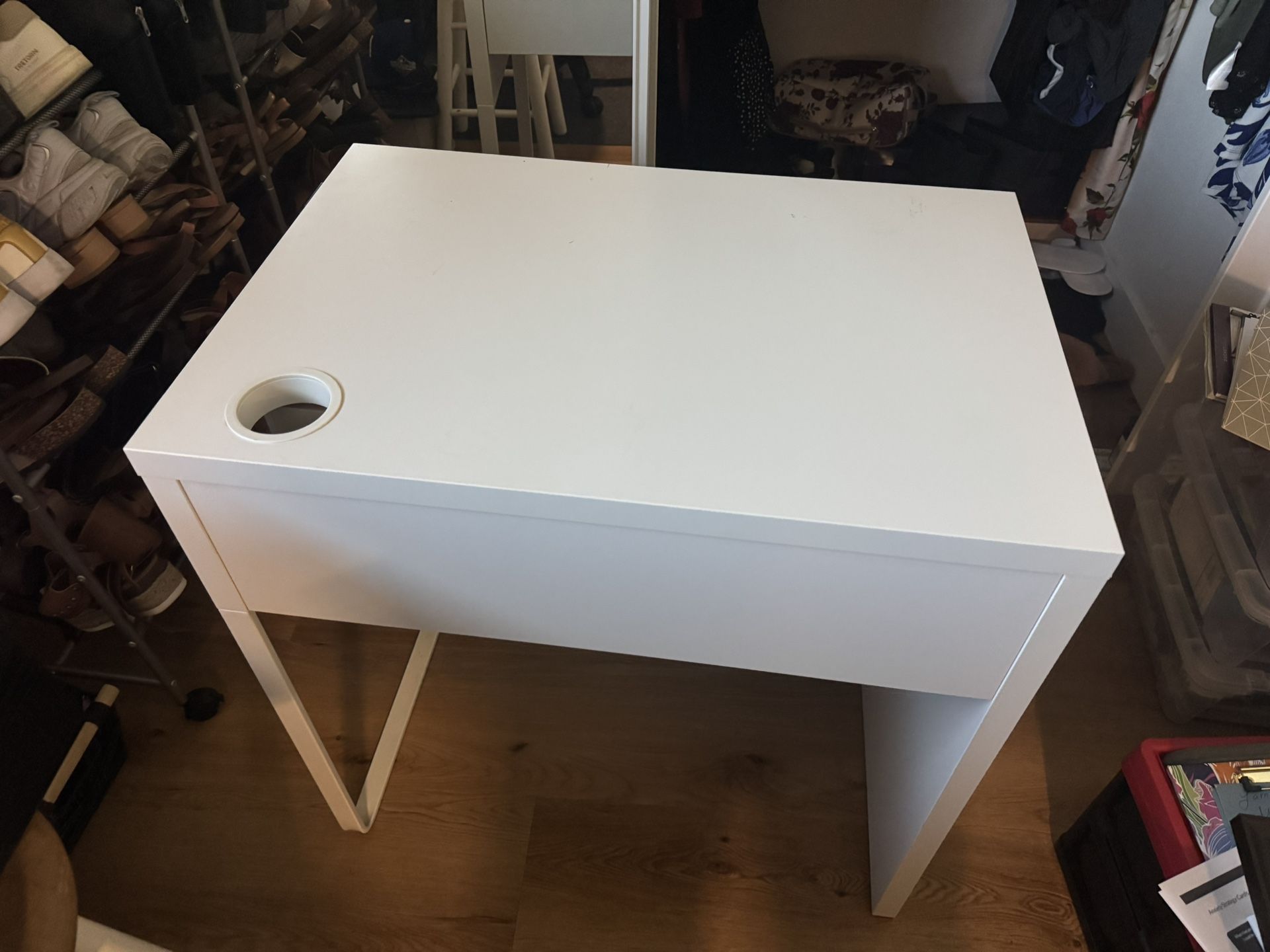 White Desk