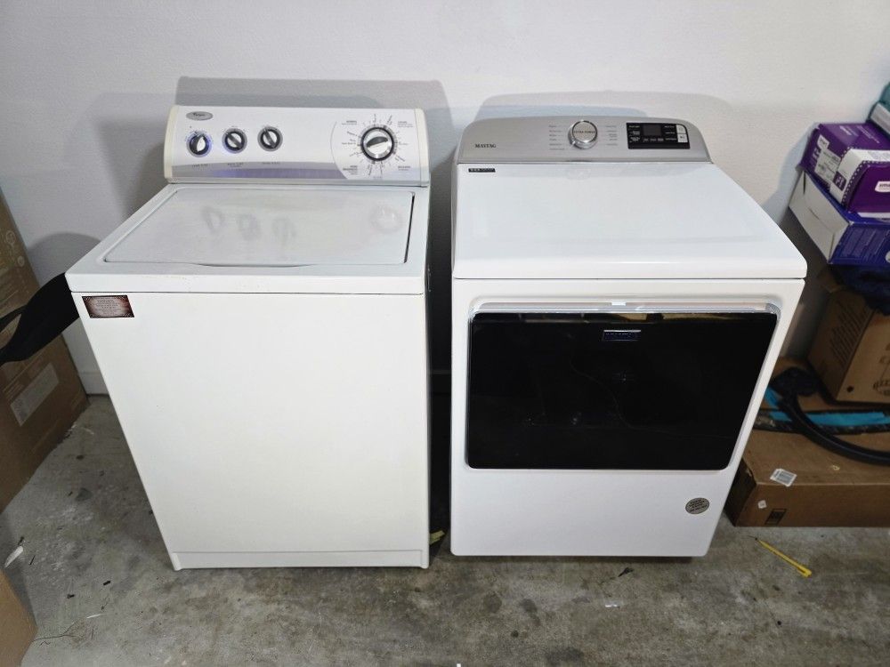 Maytag 27 in. 7.4 cu. ft. Smart Electric Dryer & Whirlpool WTW4800XQ
27 Inch Top-Load Washer