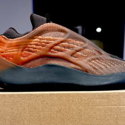 Reduced! Yeezy 700 Copper Fade