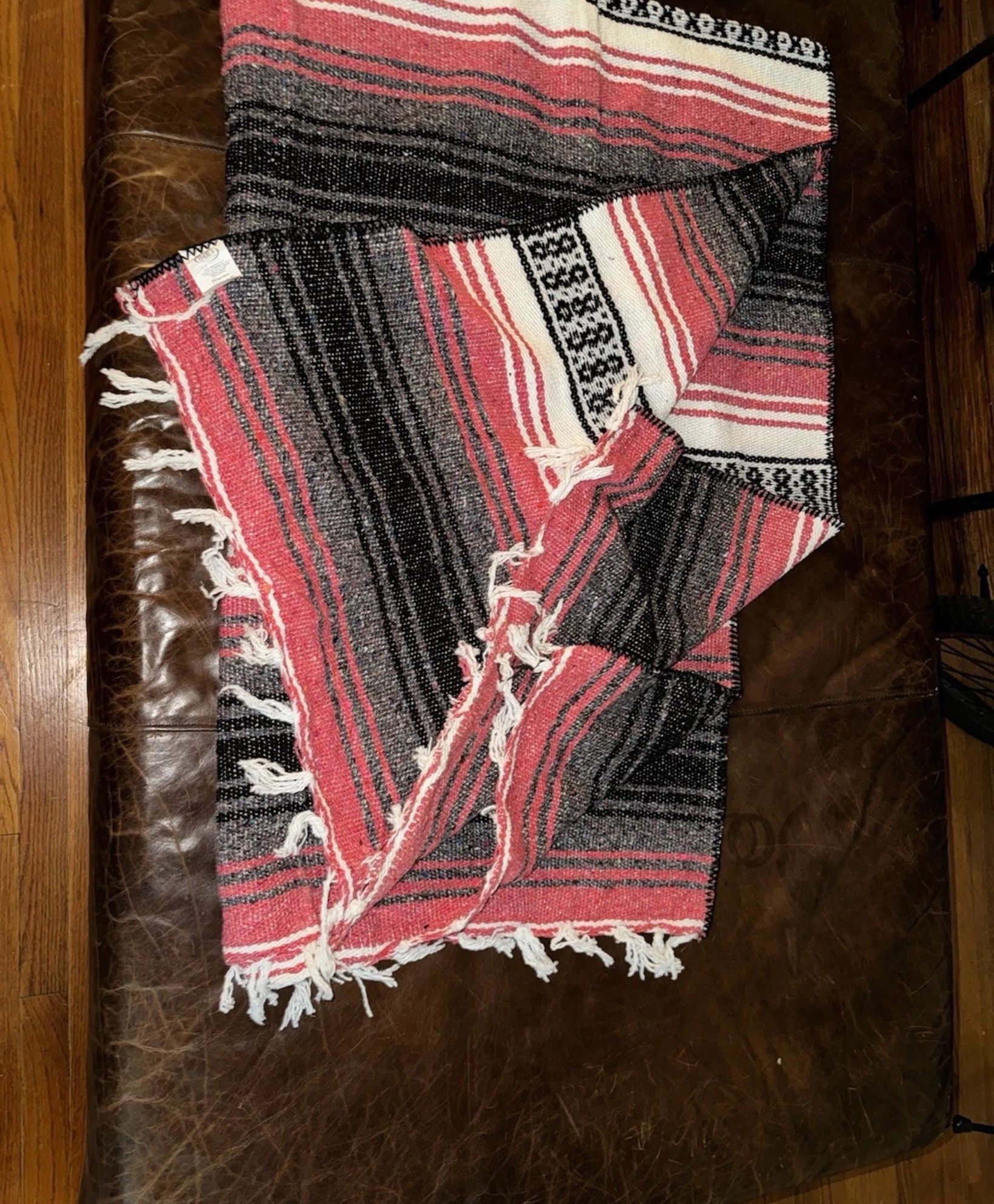 Frank's Textiles Mexican Serape Woven Blanket Throw Pink Grey Black 46”X70”