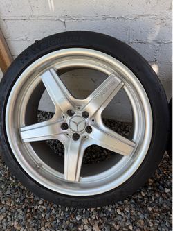 AMG SUV WHEELS AND TIRES