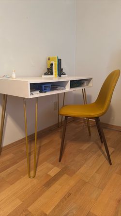 Target desk and chair set