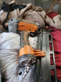 Rigid 21 gauze nail gun