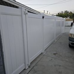 Vinyl Fence 