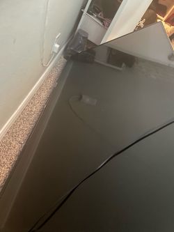 “65” Roku Smart TV – Sound Works, Screen Black – Great for Parts or Repair”