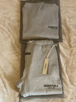 Essential dark oat set