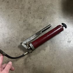 Alemite 500-E - Grease Gun 10000 psi, 16oz Bulk or 14oz Cartridge, 18" Hose & Coupler